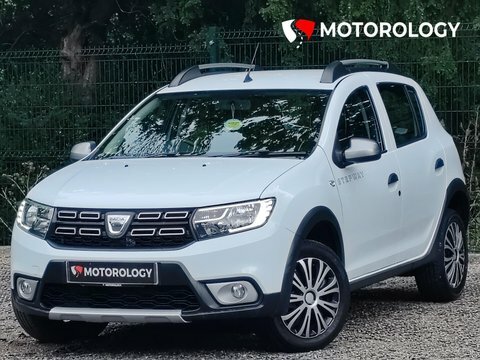 Dacia Sandero Stepway 0.9 Tce Ambiance DC66VWF White #2