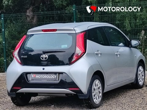 Toyota Aygo 1.0 Vvt-i X-play WR68FDU Silver #4