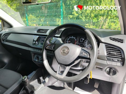 Skoda Fabia 1.0 Se Hatchback GK20NHM Silver #3