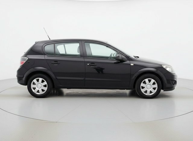 Vauxhall Astra 16V Life Hatchback Black #4