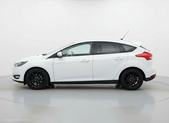Ford Focus Zetec Hatchback LD15YYM White #3