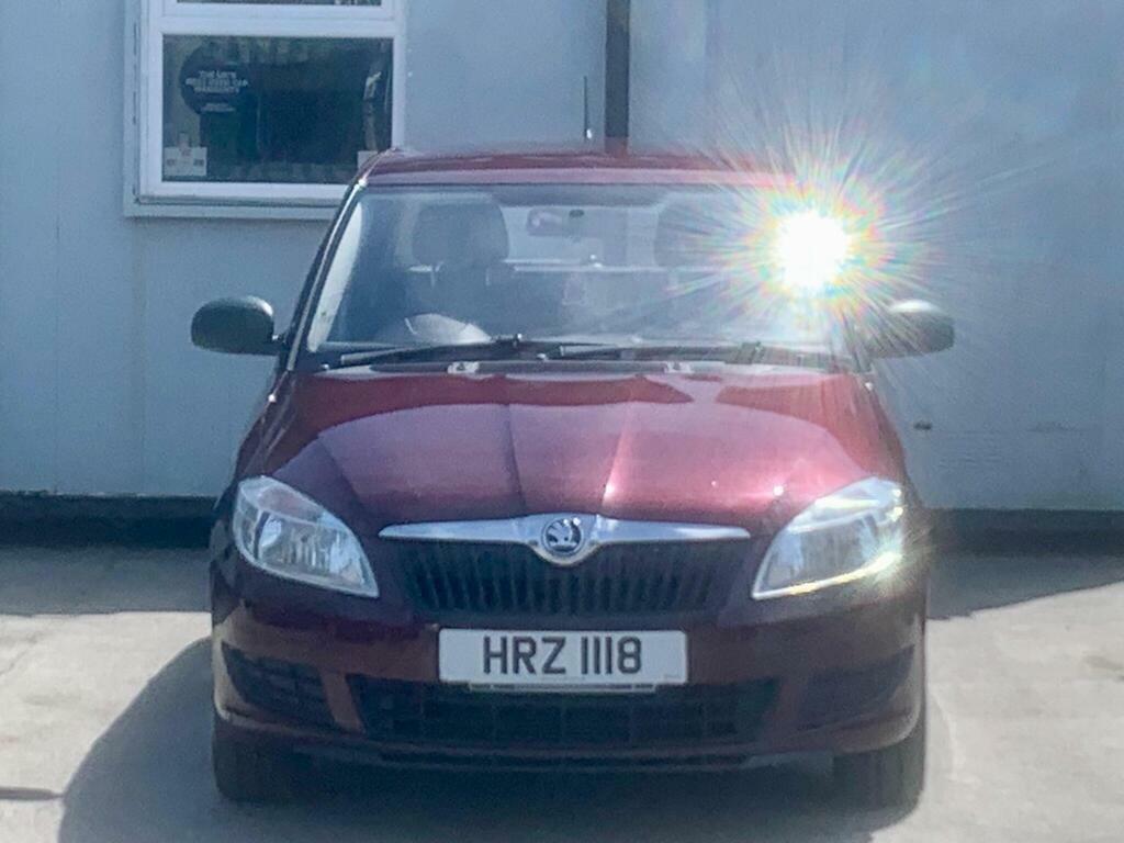 Skoda Fabia 1.6 Tdi S Euro 5 Red #2