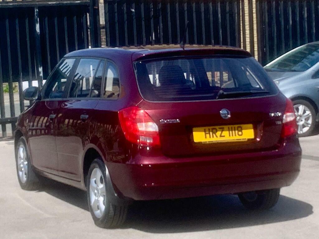 Skoda Fabia 1.6 Tdi S Euro 5 Red #6
