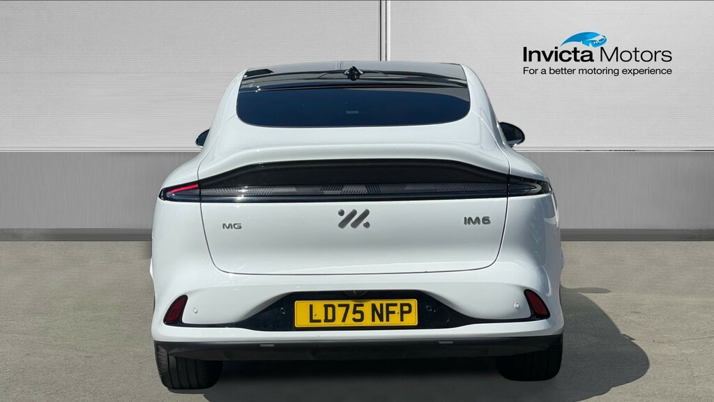 MG IM6 Launch Edition LD75NFP White #4