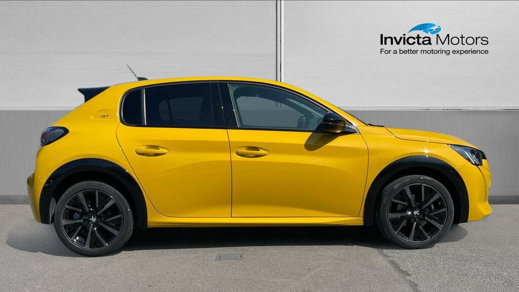 Peugeot 208 Gt Yellow #2