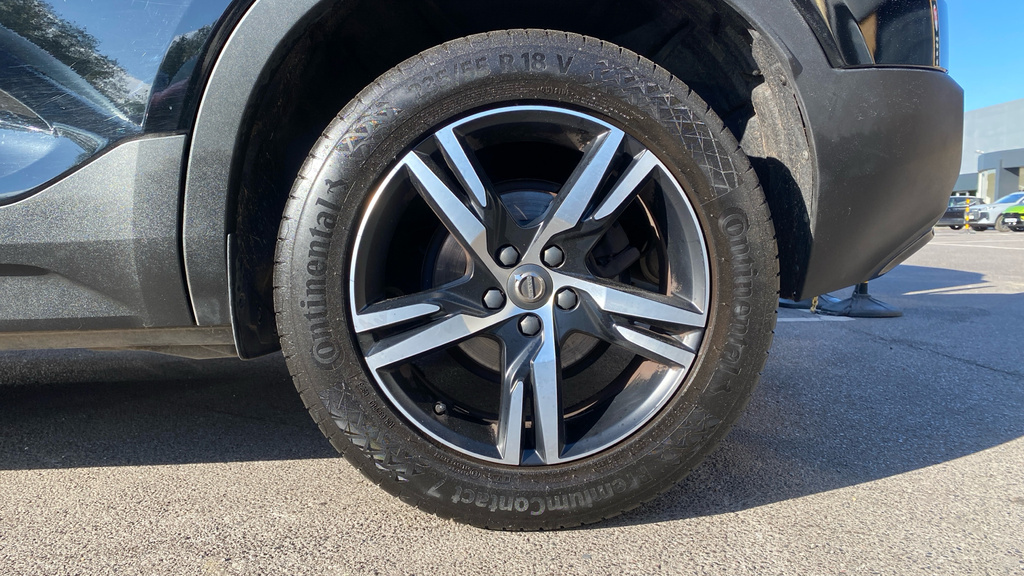 Volvo XC40 R Design Geartronic LR21WVZ Black #5