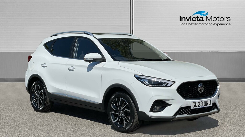 MG ZS Exclusive White
