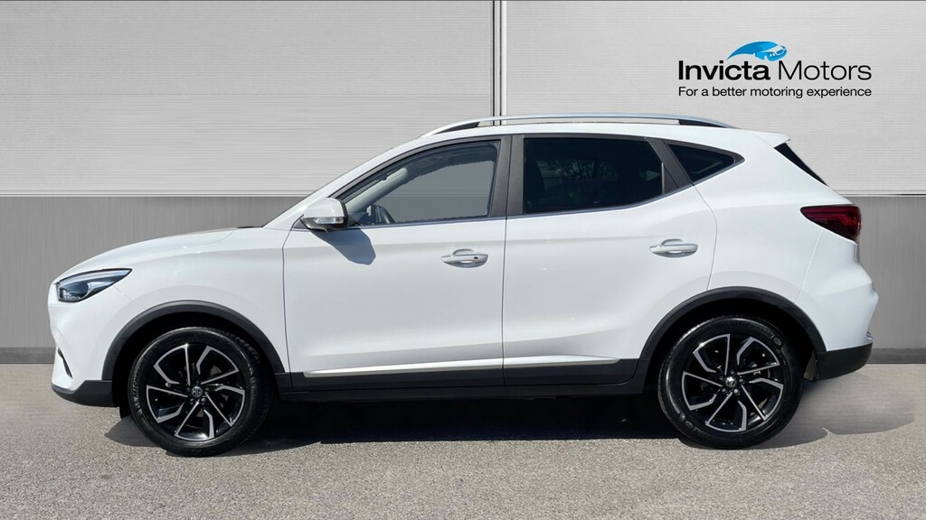 MG ZS Exclusive GL23URU White #6