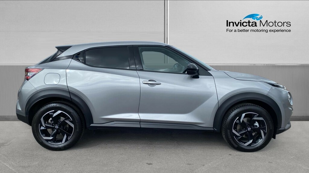 Nissan Juke N-connecta Silver #2