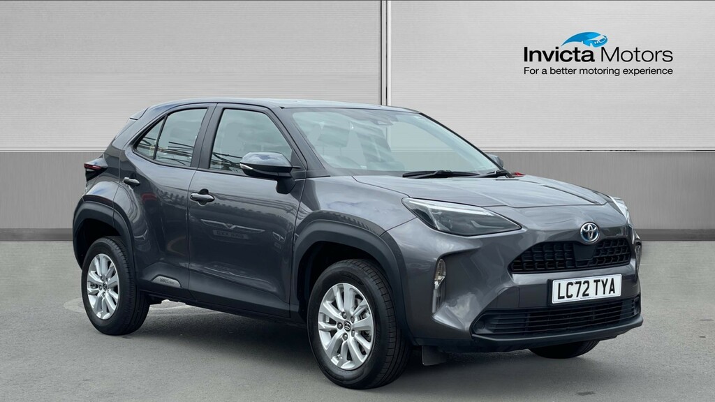 Toyota Yaris Cross Icon Grey
