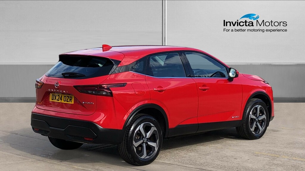 Nissan Qashqai Acenta Premium DX24OZR Red #3