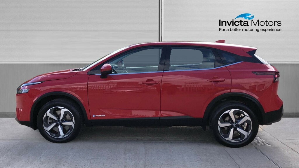 Nissan Qashqai Acenta Premium DX24OZR Red #6