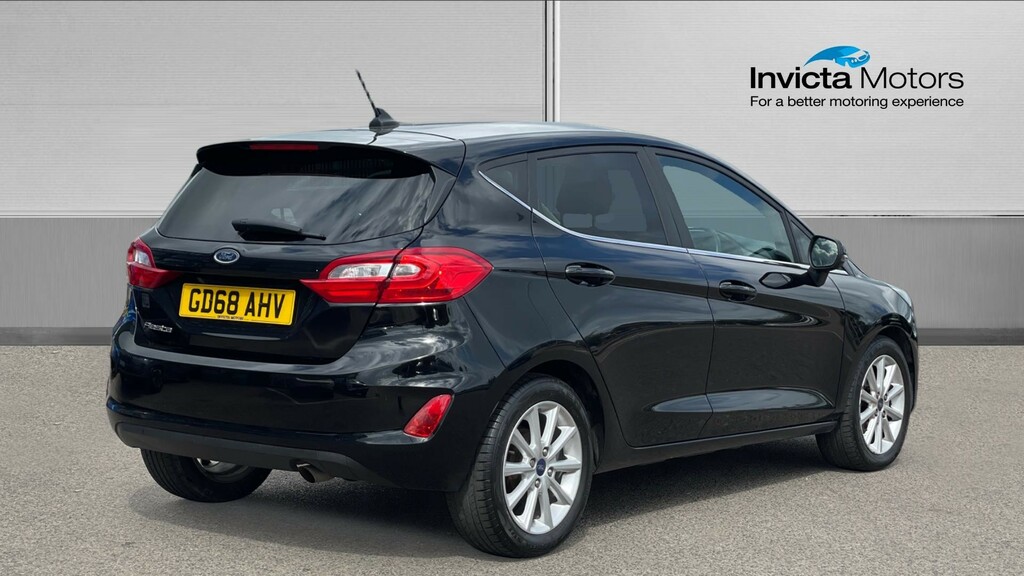 Ford Fiesta Titanium Black #3