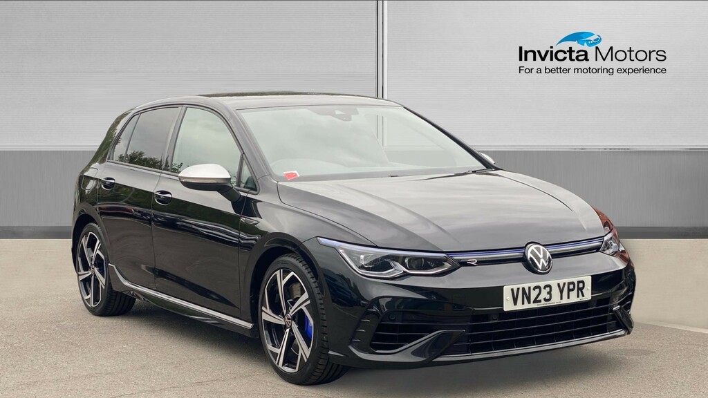 Volkswagen Golf R Black