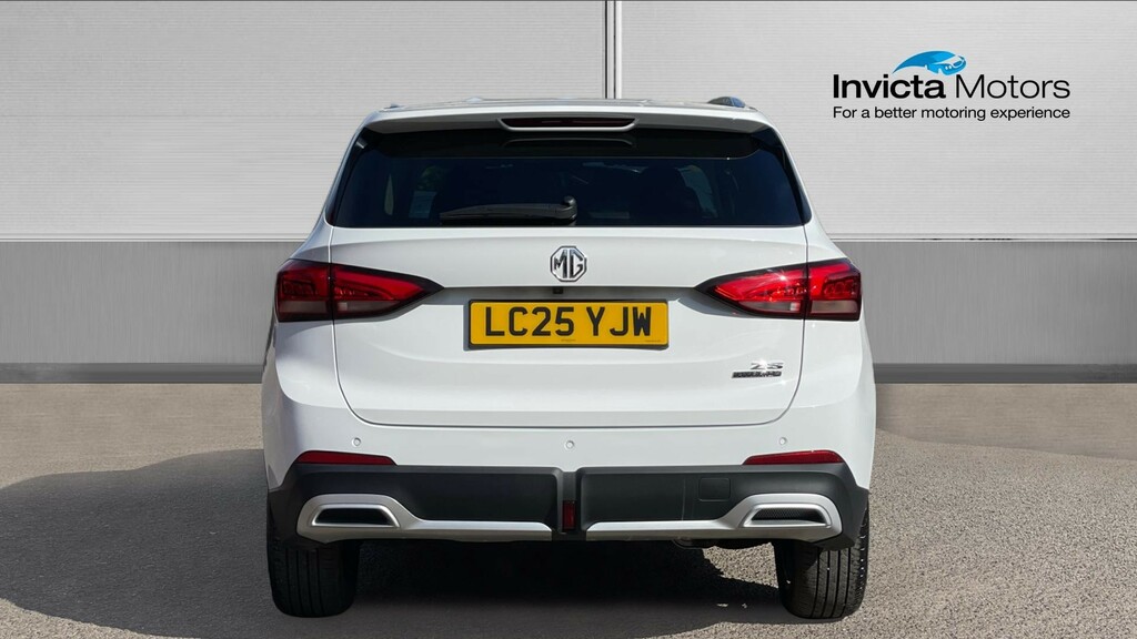 MG ZS Trophy LC25YJW White #4