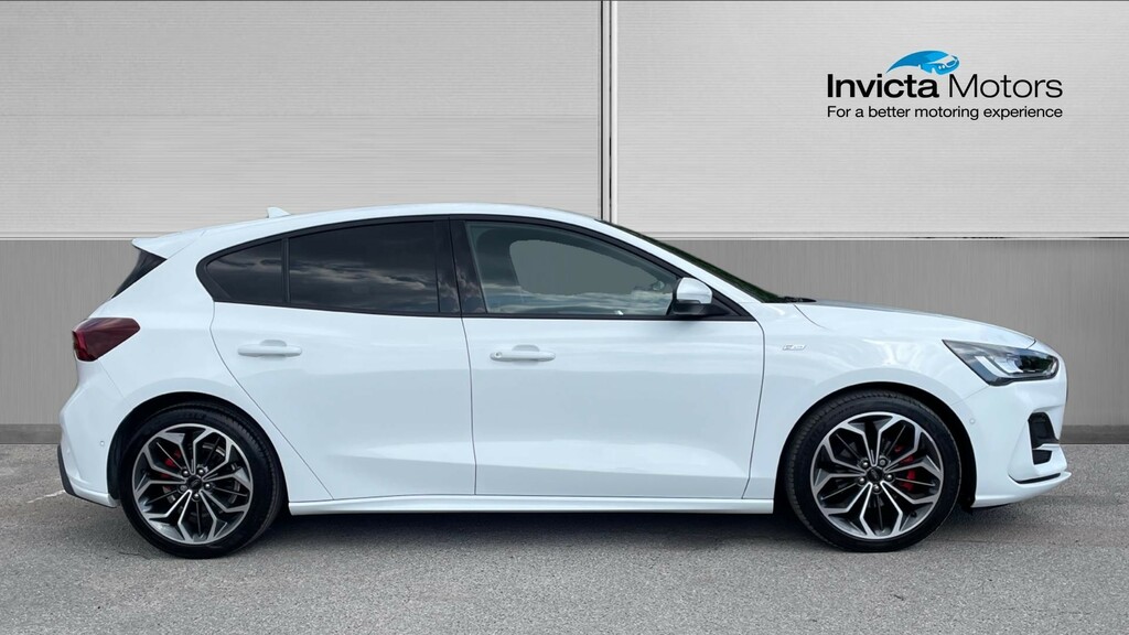 Ford Focus St-line X MH73CUJ White #2