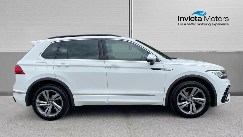 Volkswagen Tiguan R-line Edition SH73YTK White #2