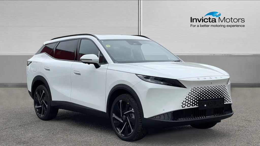 Omoda 7 Shs Plug-in Hybrid Noble White