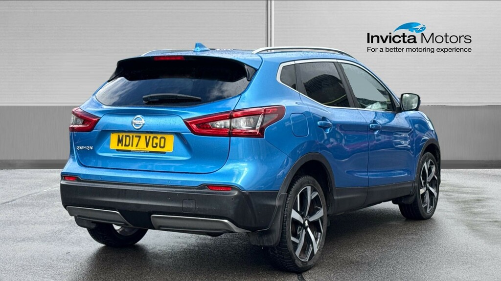 Nissan Qashqai Tekna Blue #3