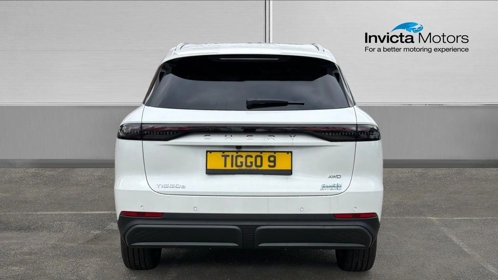 Chery Tiggo 9 Super Hybrid Summit White #4
