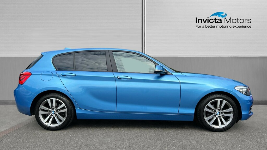 BMW 1 Series Sport HL19GXK Blue #2