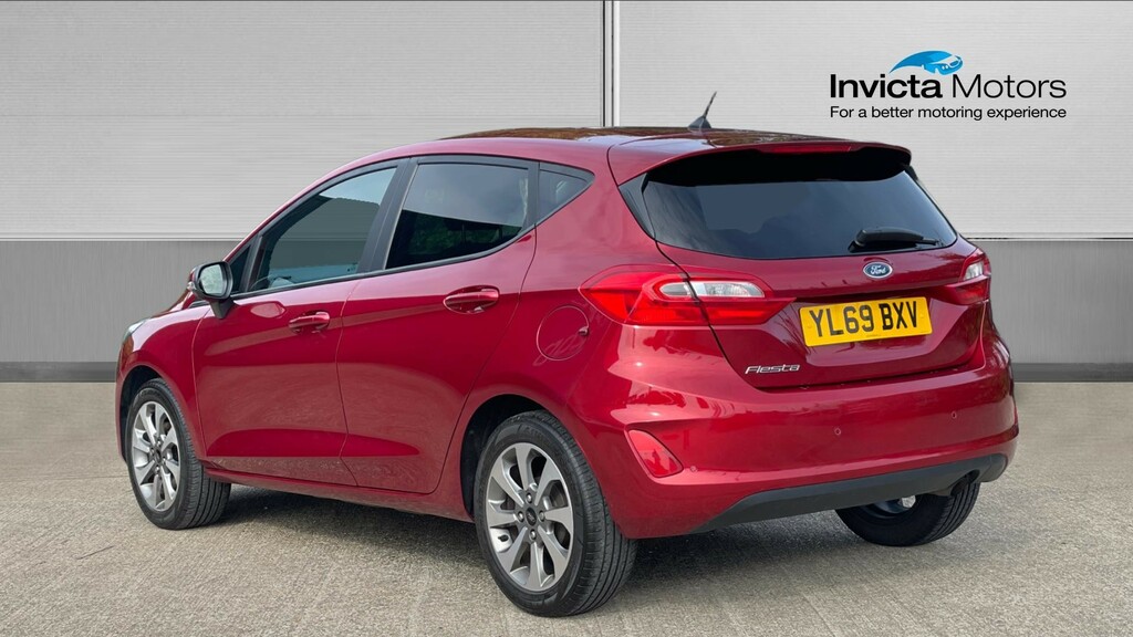 Ford Fiesta Trend Red #5
