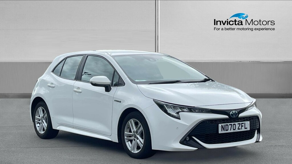 Toyota Corolla Icon Tech White