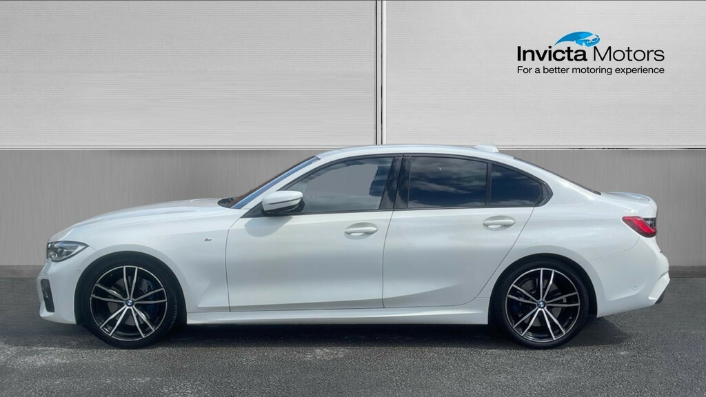 BMW 3 Series M Sport MX69UUM White #6