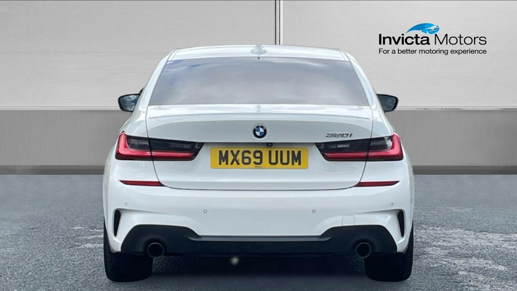 BMW 3 Series M Sport MX69UUM White #4