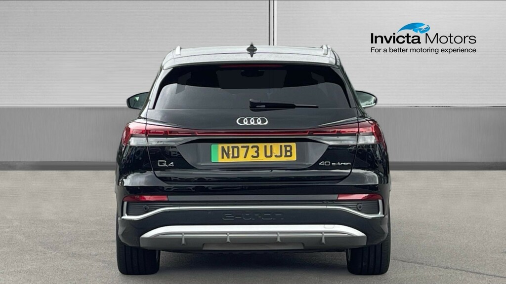 Audi Q4 E Tron S Line ND73UJB Black #4