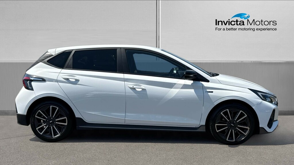 Hyundai I20 N Line ME73VHU White #2