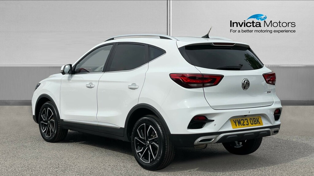 MG ZS Exclusive YM23OBK White #5