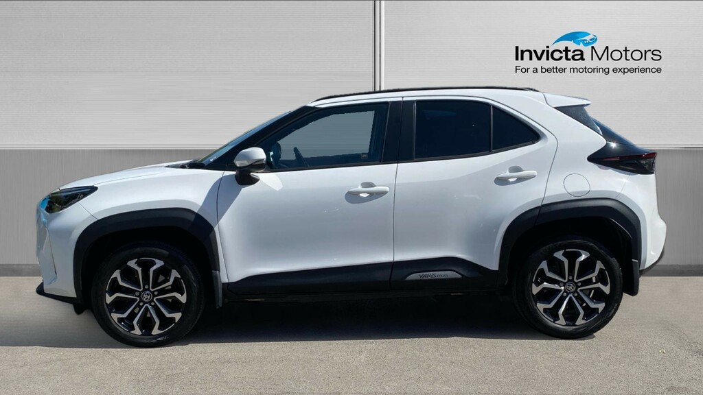 Toyota Yaris Cross Design White #6