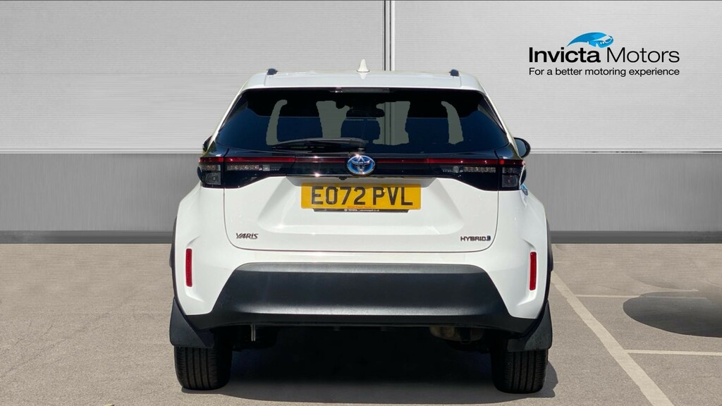 Toyota Yaris Cross Design White #4