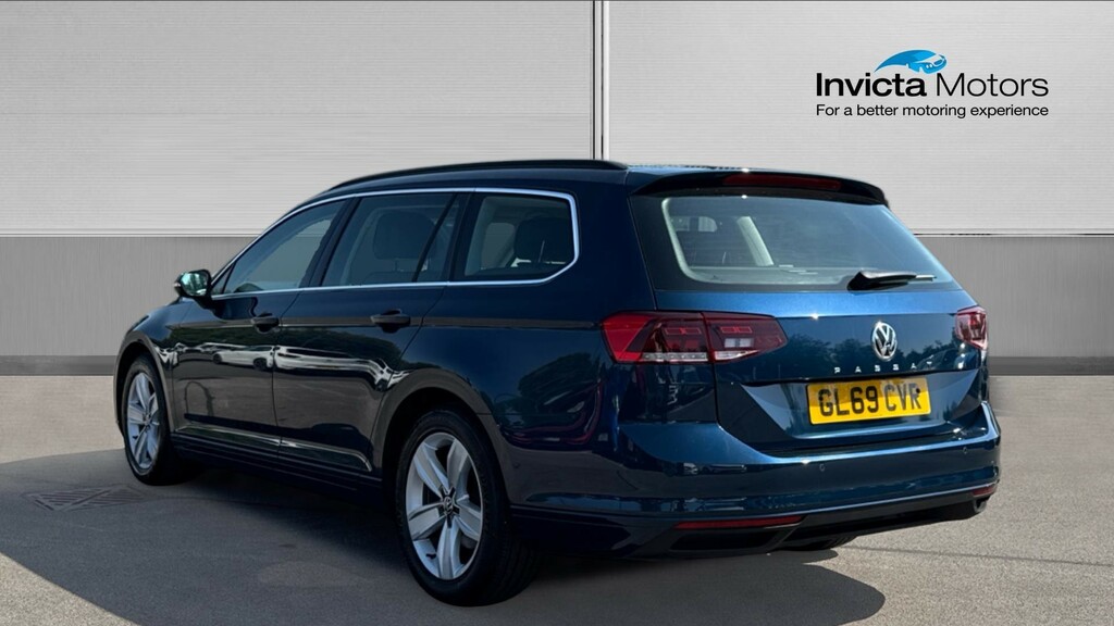 Volkswagen Passat Se GL69CVR Blue #5