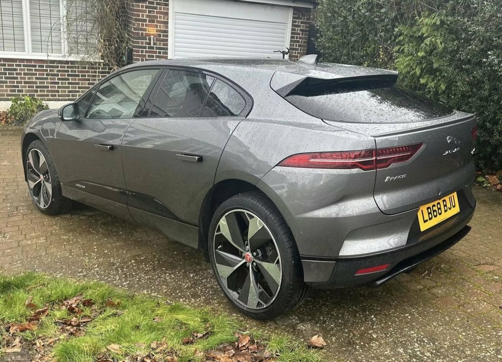 Jaguar I-Pace Suv LB68BJU Grey #4