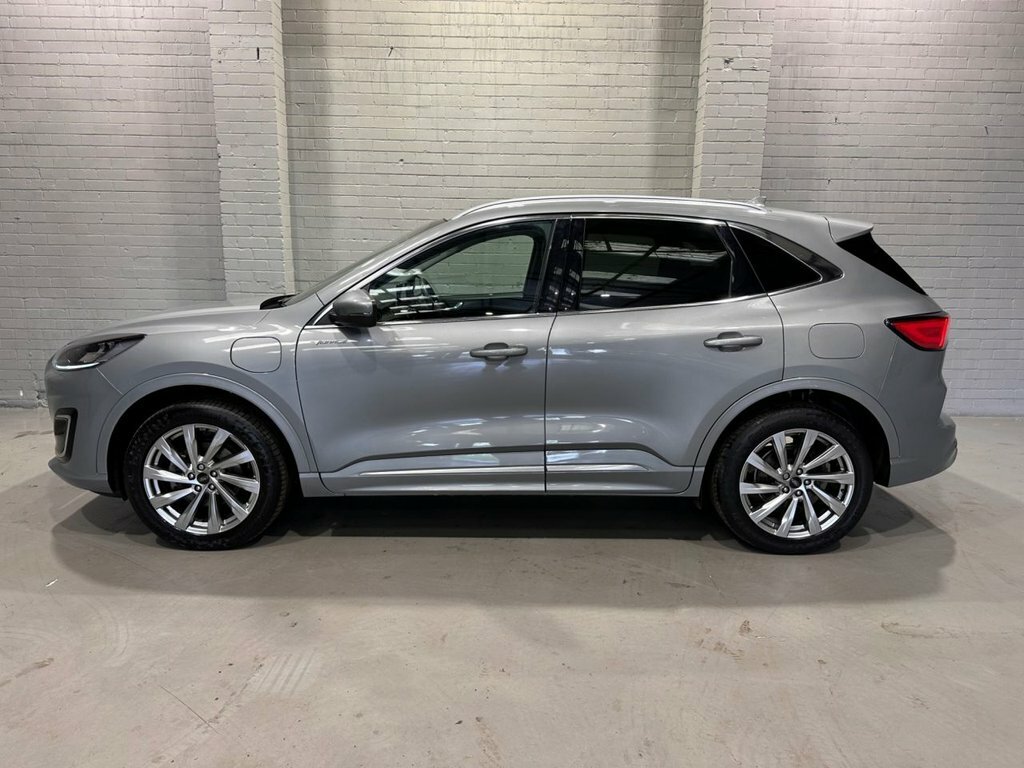 Ford Kuga 2.5L Vignale YR23OCA Silver #4