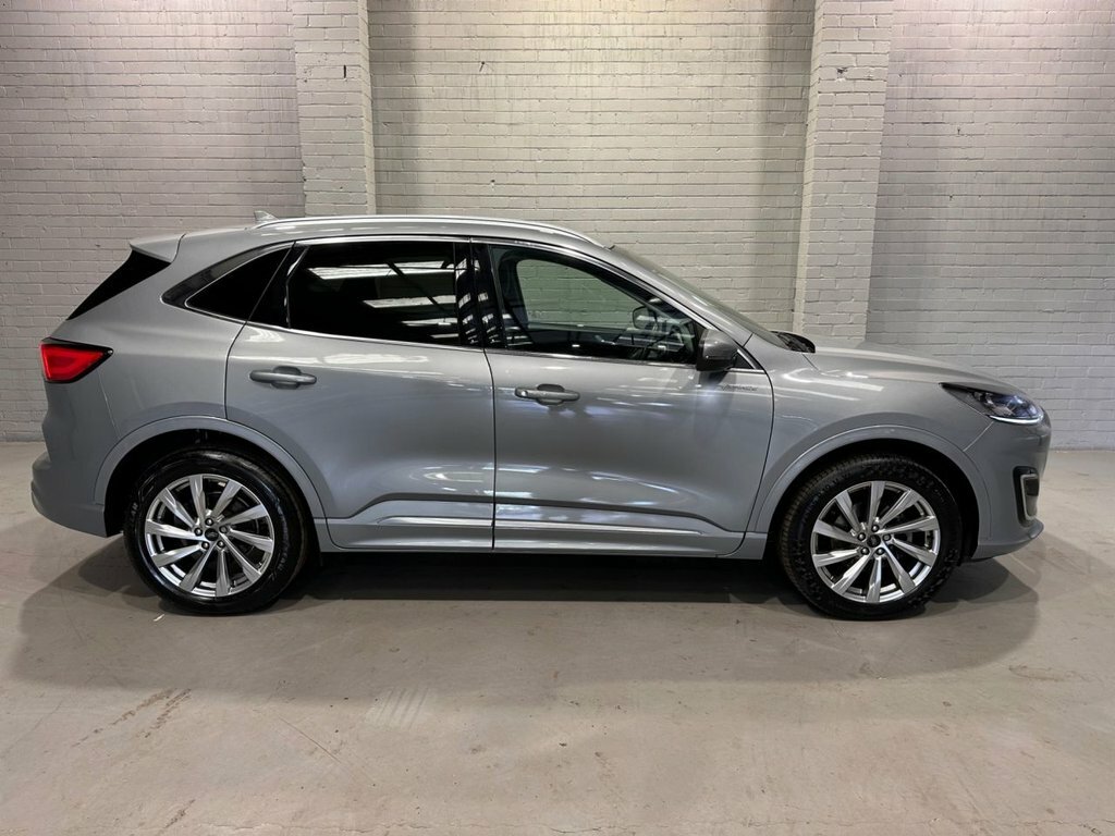 Ford Kuga 2.5L Vignale YR23OCA Silver #5
