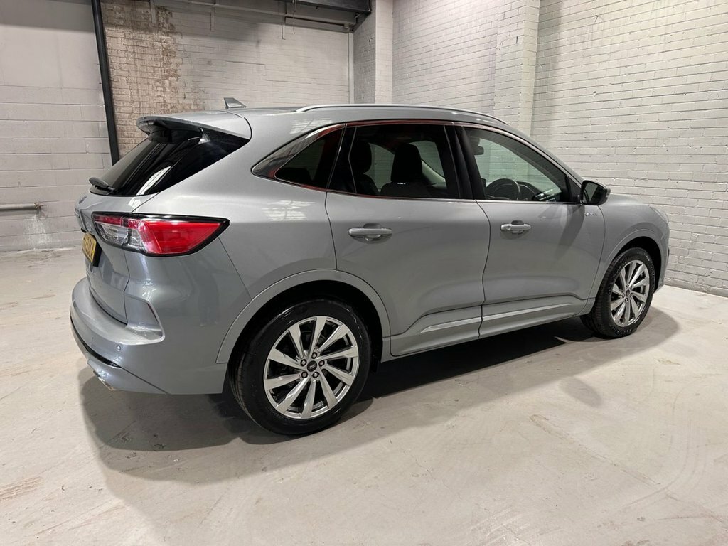 Ford Kuga 2.5L Vignale YR23OCA Silver #6