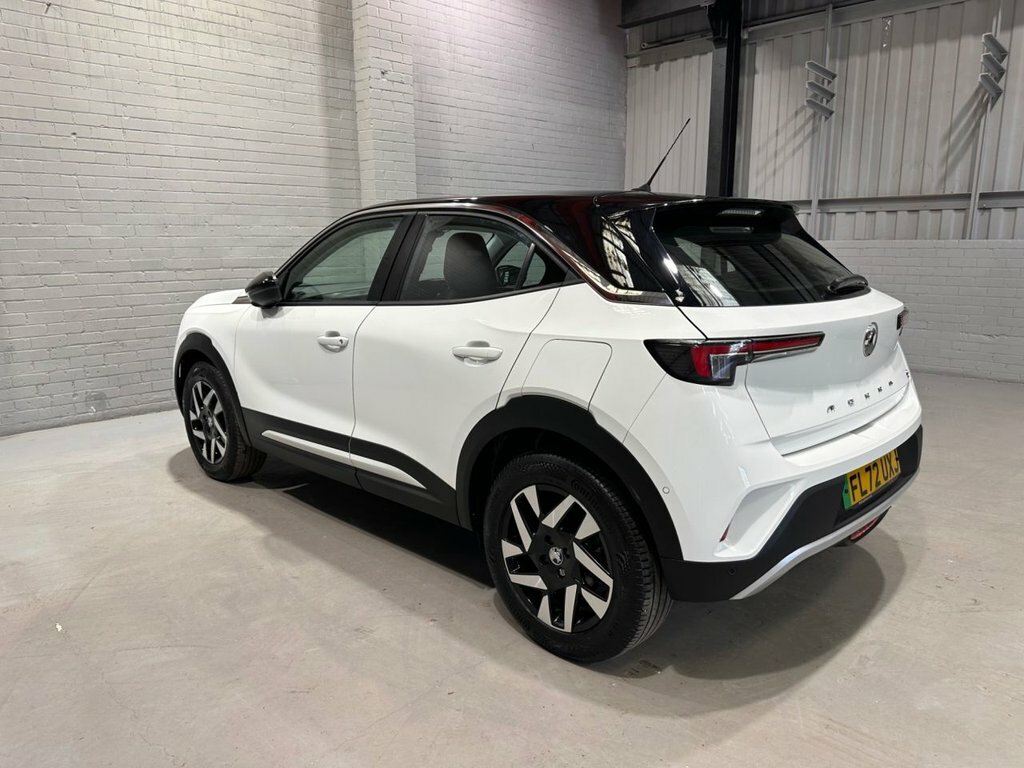 Vauxhall Mokka-e Suv FL72UXJ White #6