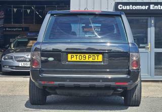 Land Rover Range Rover 3.6 Td V8 Vogue Station Wagon Black #4