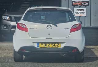 Mazda 2 1.5 Sport Hatchback Euro 5 102 White #4