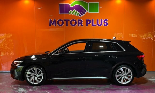 Audi A3 1.5 Tfsi 35 S Line Sportback S Tronic E Black