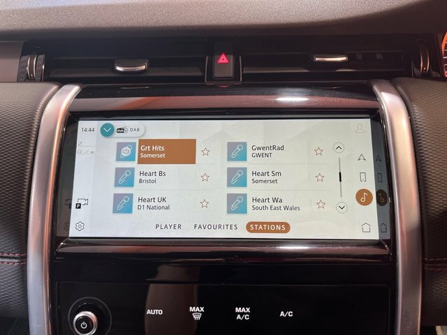 Land Rover Discovery Sport 2.0 D200 Mhev R-dynamic Se Suv 4Wd VX22XAL Brown #6