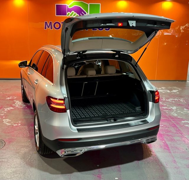 Mercedes-Benz GLC Class 2.1 Glc250d Sport Suv G-tronic 4Matic E K7RHJ Silver #4