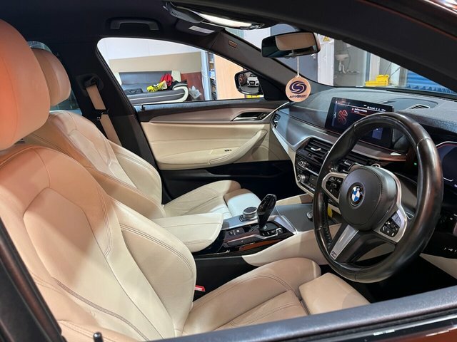 BMW 5 Series 2.0 520D Mht M Sport Saloon Hybrid BG20RZU Grey #4