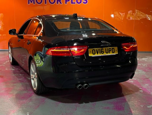 Jaguar XE 2.0D Portfolio Saloon Euro 6 S S OV16UPD Black #6
