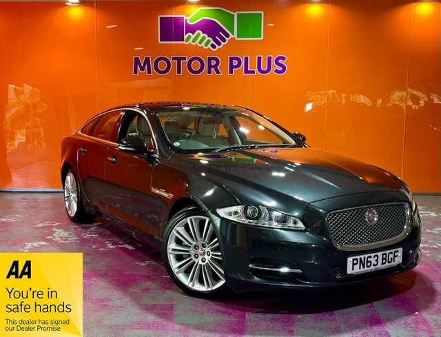 Jaguar XJ 3.0D V6 Portfolio Saloon Euro 5 S Grey