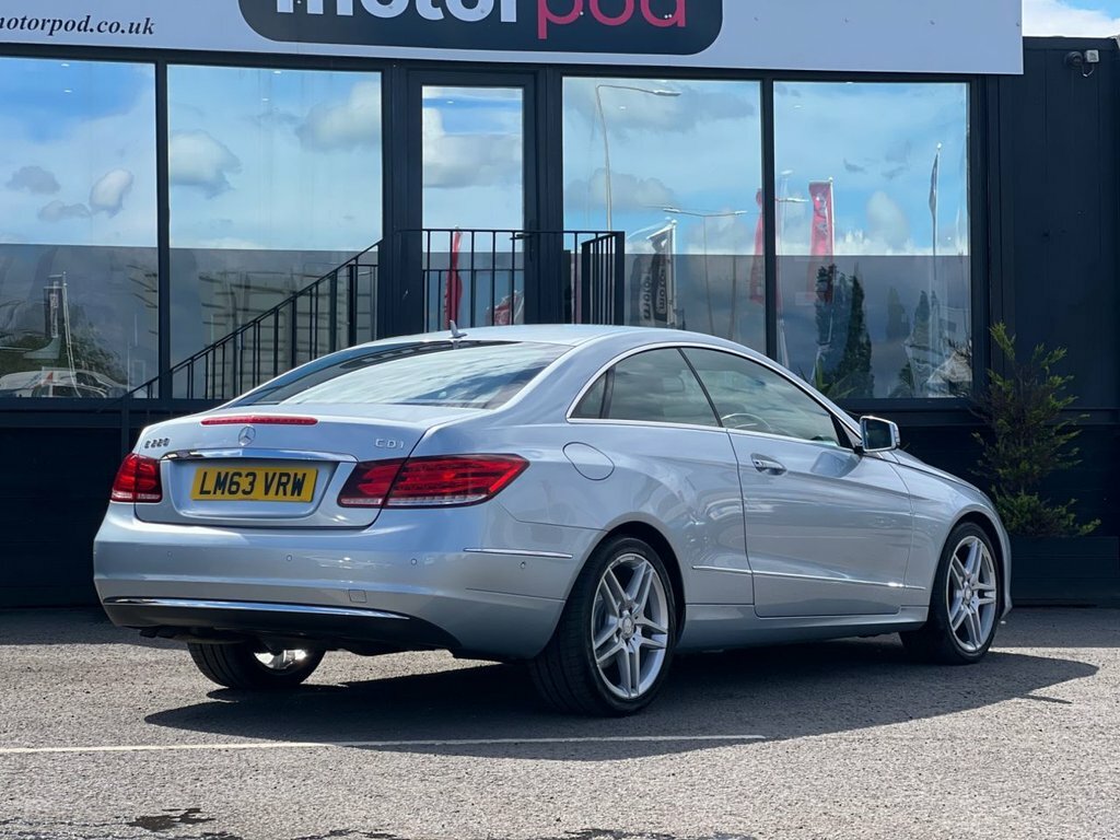 Mercedes-Benz E Class 2.1L Se Silver #4