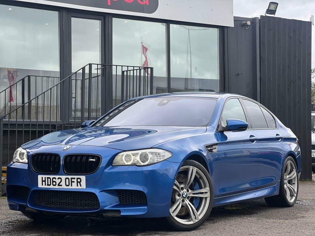 BMW M5 4.4L Null Blue